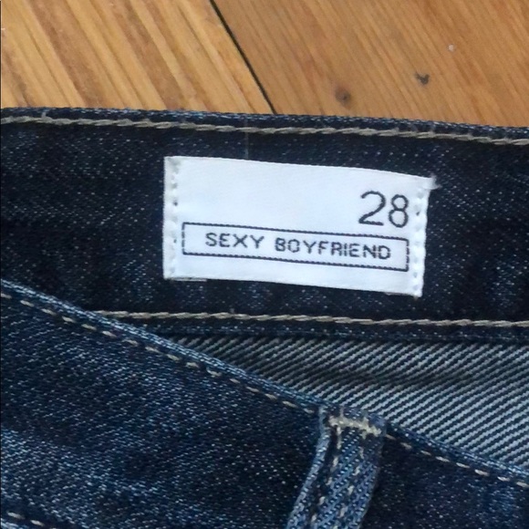 Sexy Boyfriend Gap Jeans size 28 - Picture 3 of 4